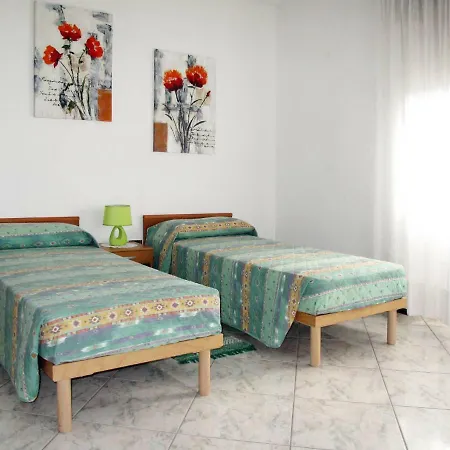 Locazione Turistica Casa Niky דירה *